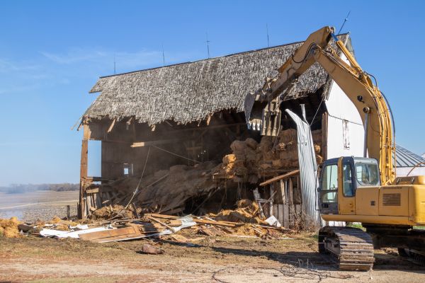 Barn Demolition in Mansfield