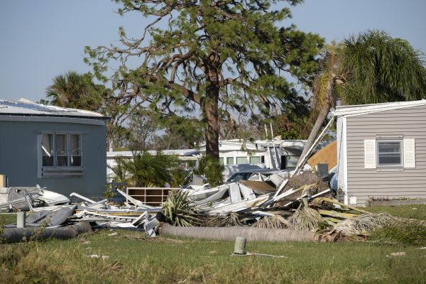 Double Wide Demolition in Mansfield